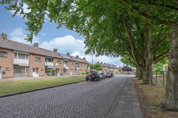 Medium property photo - Beukenlaan 17, 4731 CD Oudenbosch